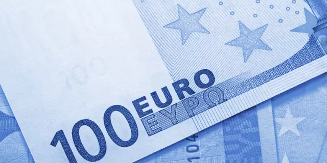 EUR/USD: bullish 'Three Methods' pattern