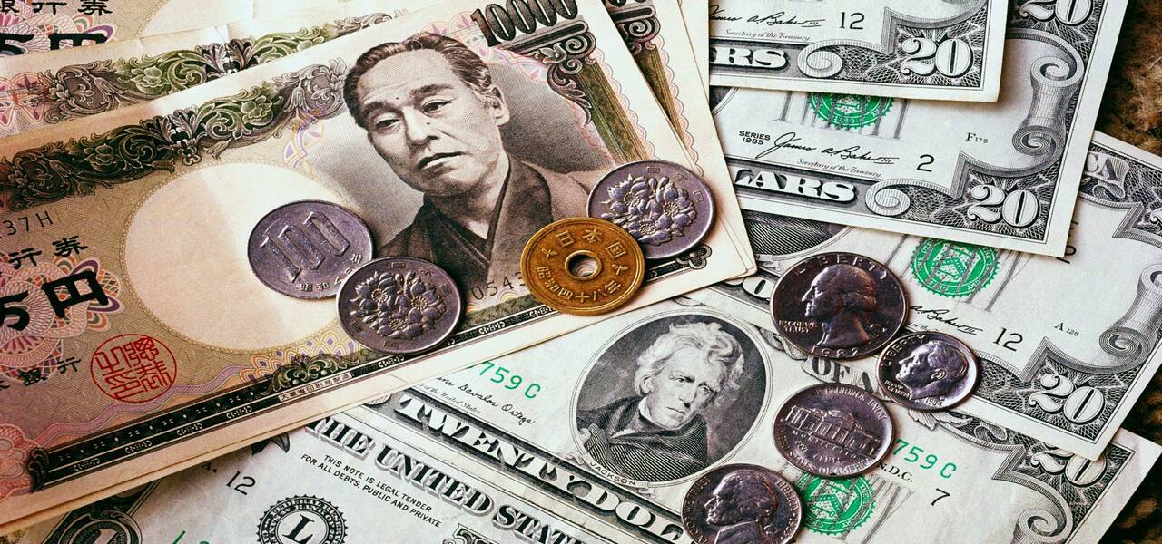 USD/JPY: yen found a dragon